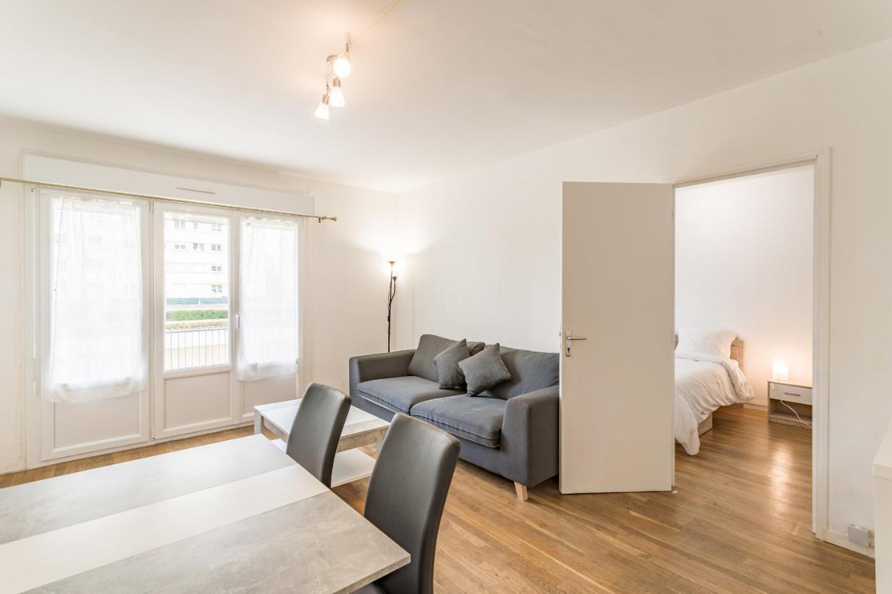 Spacieux Appartement - 6 Personnes - Parking Gratuit Saint-Andre-les-Vergers Bagian luar foto