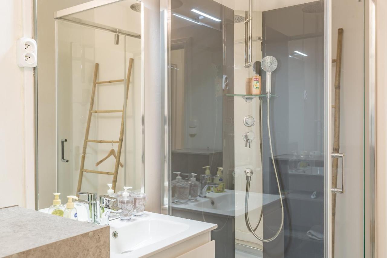Spacieux Appartement - 6 Personnes - Parking Gratuit Saint-Andre-les-Vergers Bagian luar foto
